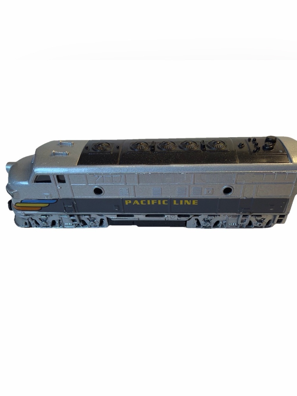 Schylling Pacific Line Diesel Diecast Locomotive 6” toy train pullback motor